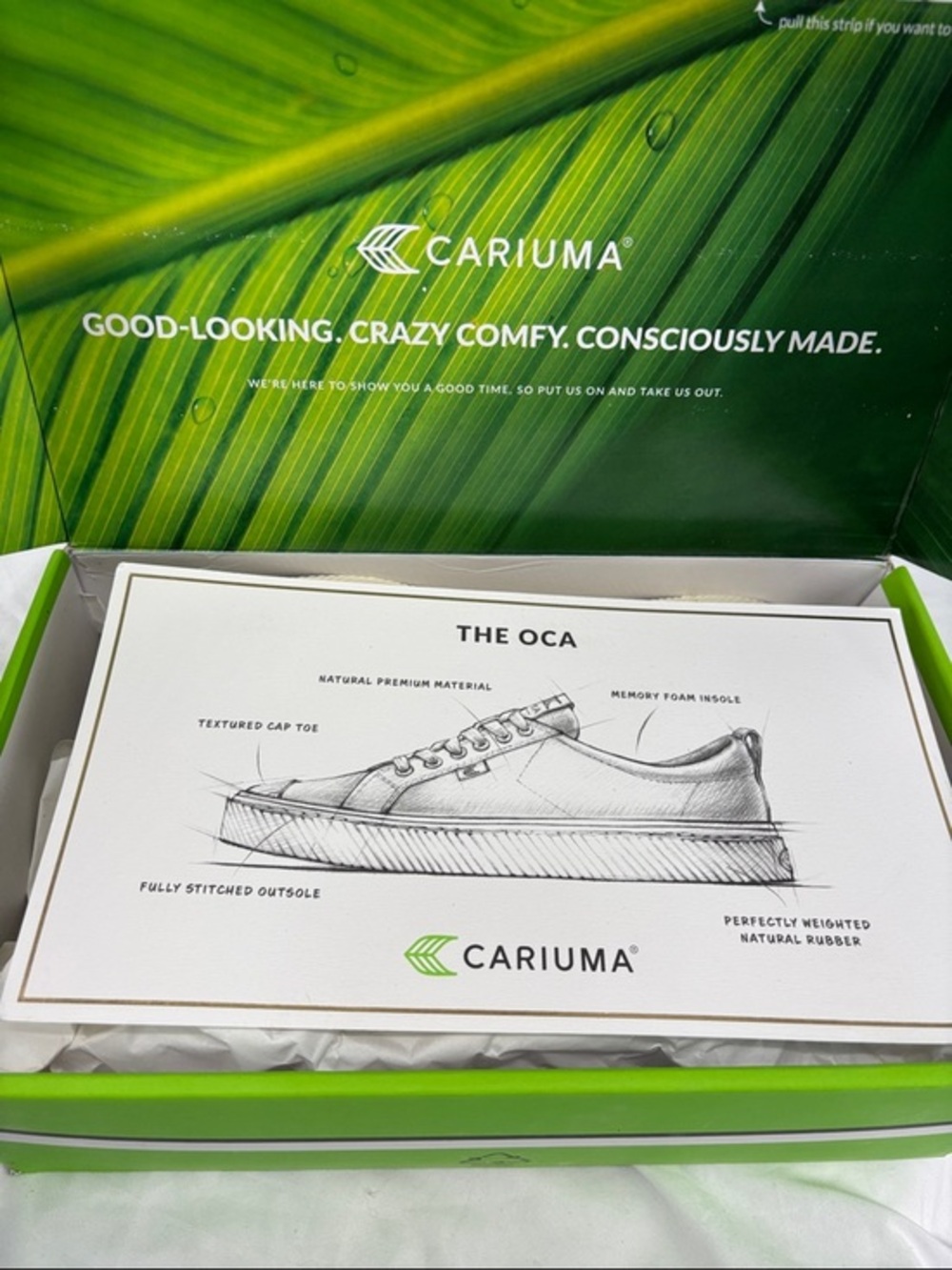 Cariuma The Oca Yellow memory foam  canvas lace up Sneakers shoes